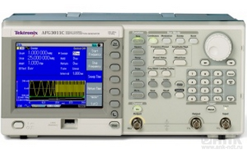 Универсальный генератор сигналов AFG3021C