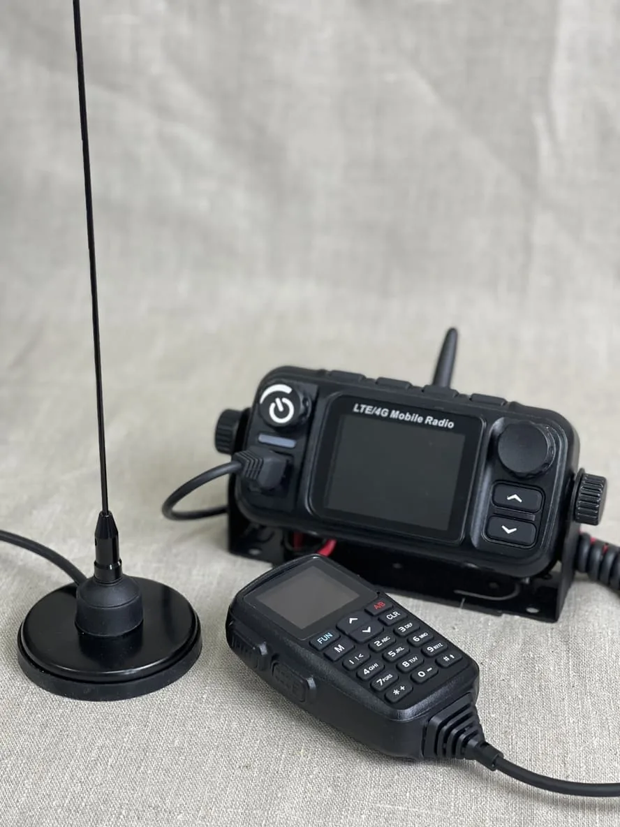 LTE терминал+рация COMBAT STARNET 973